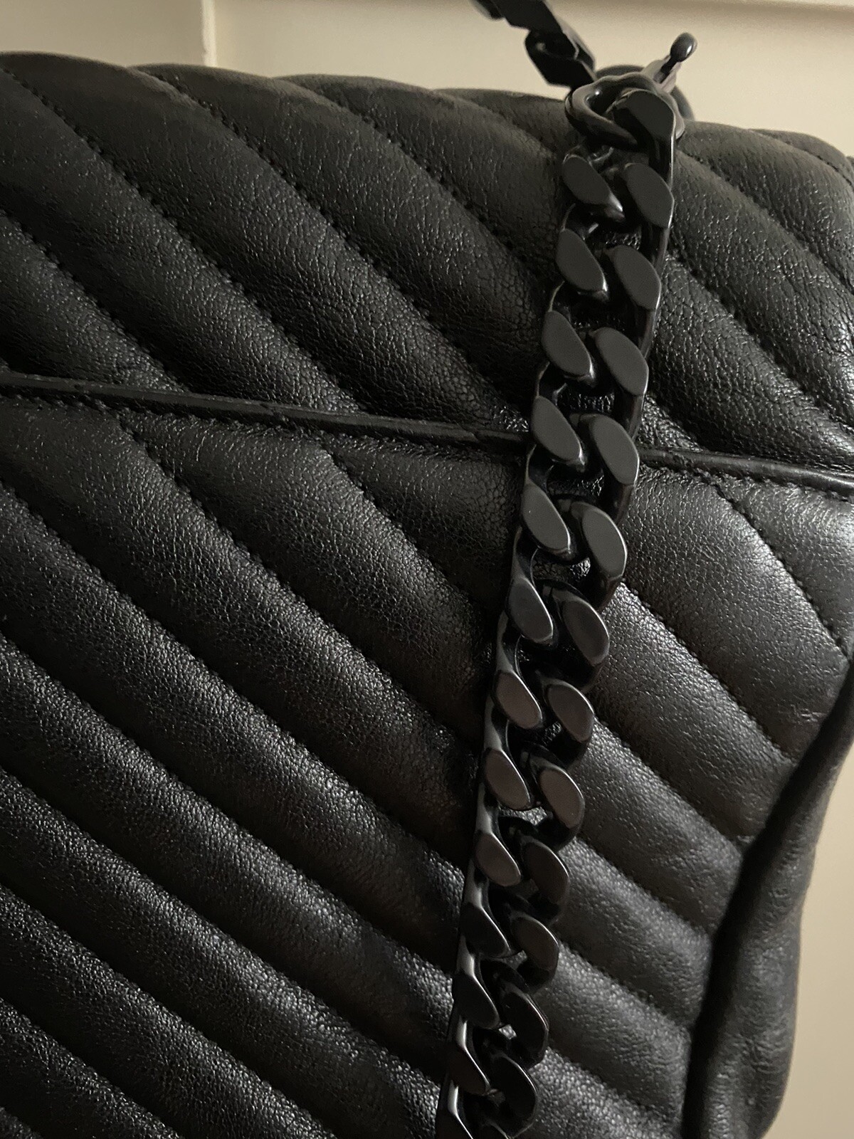 Borsa Saint Laurent in pelle trapuntata nera Collège