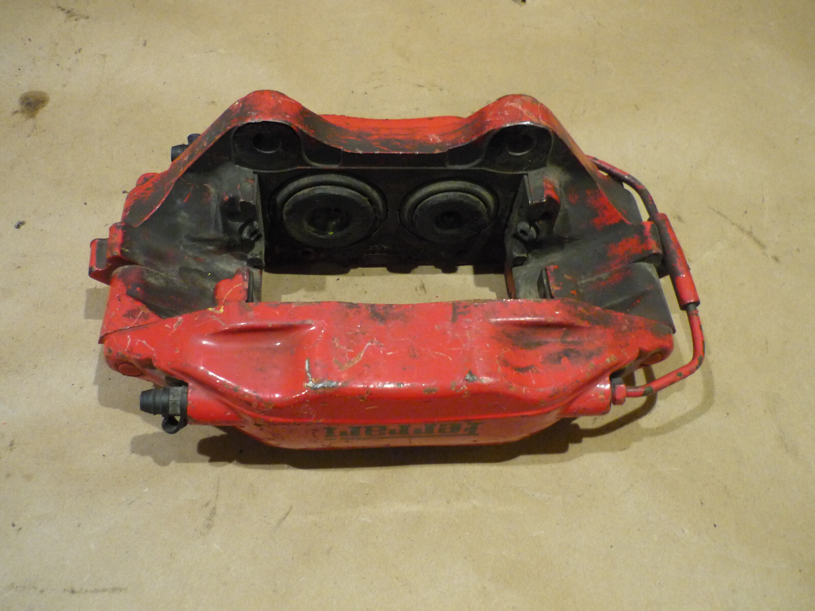 Ferrari 575 - RH Front Brake Caliper - (USED) -  P/N 184282