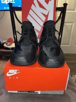 Size 11.5 - Nike Air Huarache Triple Black