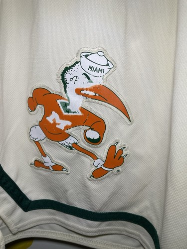 Miami Hurricanes Adidas Mens Team Basketball Shorts Size L 2016 - Picture 2 of 5