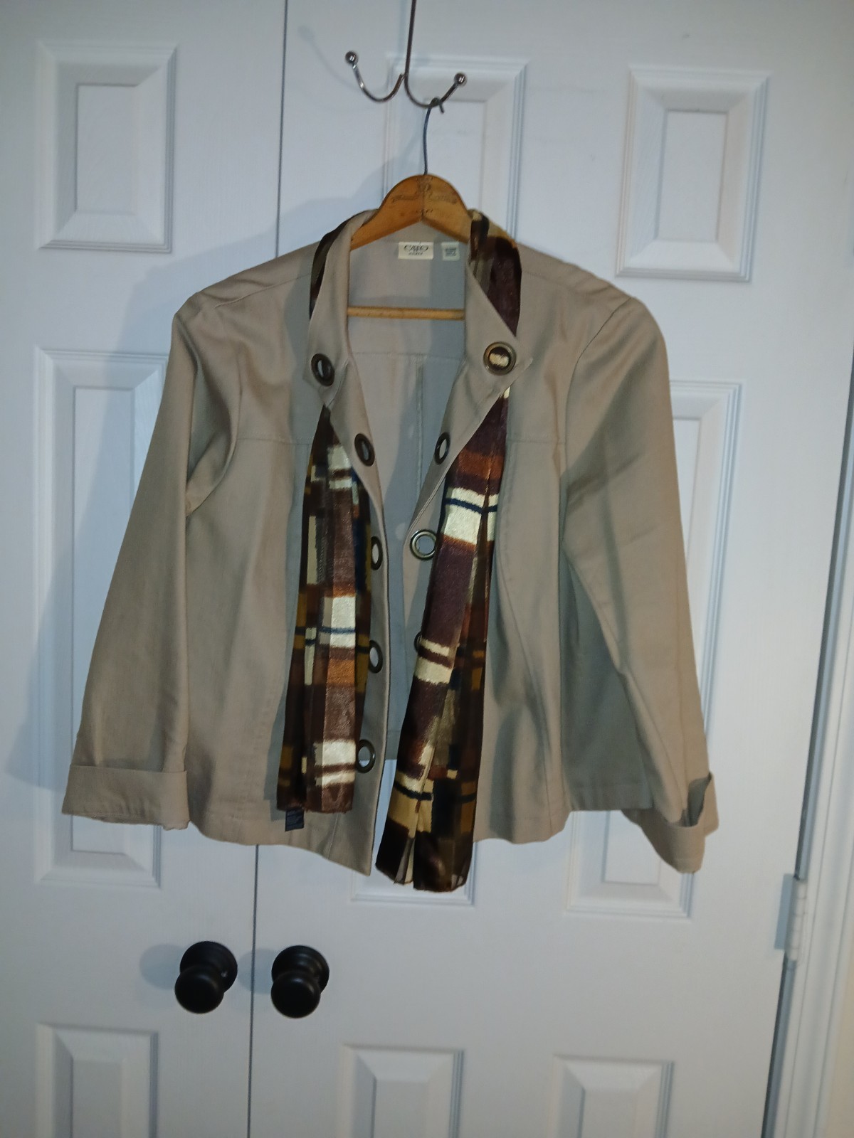 Cato Woman Beige Grommet Accent Jacket with Removable Scarf 