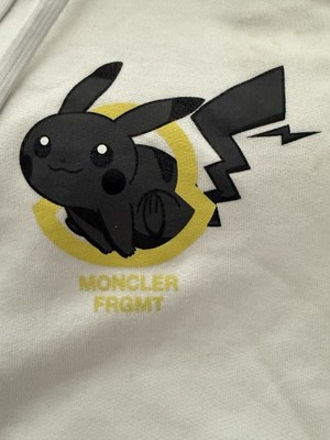 超希少 MONCLER FRAGMENT Pokémon コラボパーカー 3XL Moncler Fragment Pokemon Thunderbolt Project II Maglia Hoodie