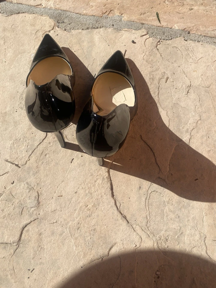 Zapatos de salón Jessica Simpson para mujer charol negro punta puntiaguda talla 9 Foto 3 de 4