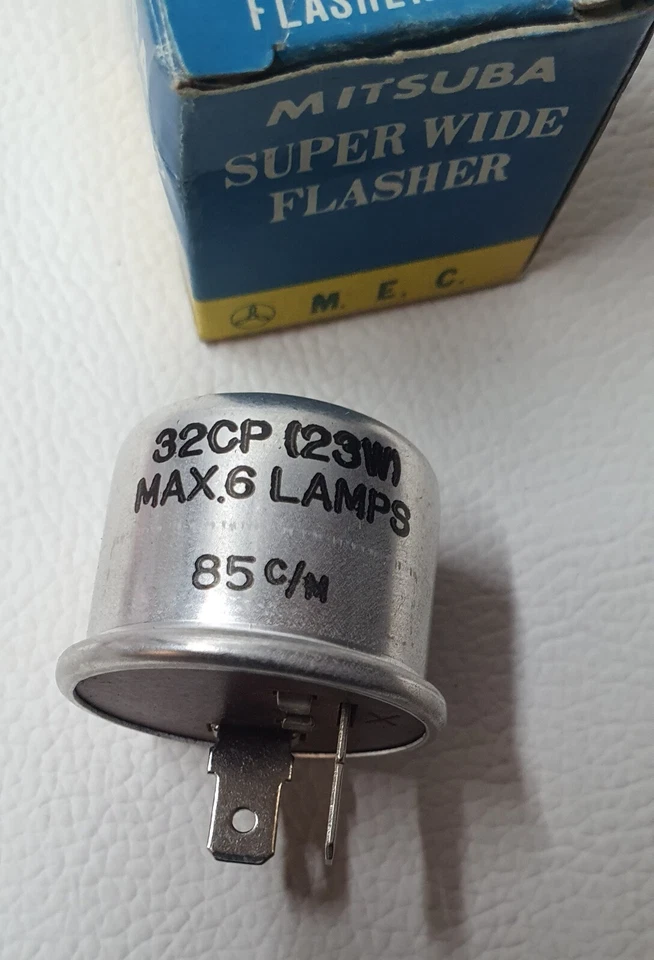 Mitsuba INTERMITTENZA FRECCE UNIVERSALE A 2 FASTOM 12 VOLT 23/138 W (AP8124235 ) - Immagine 3 di 4