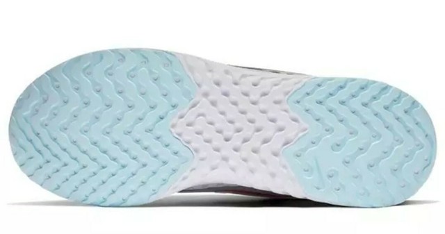 nike legend react sd