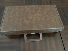 VINTAGE SERVICE MFG CO. VINYL 24 CASSETTE TAPE STORAGE CASE Random Tapes ZAPP