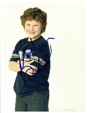 Nolan Gould Signed Autographed 8x10 Photo Modern Family Luke COA VD
