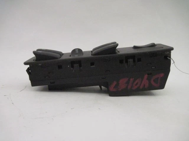 INTERRUPTOR DE VENTANA Saab 900 1995 95 56677 Foto 2 de 4