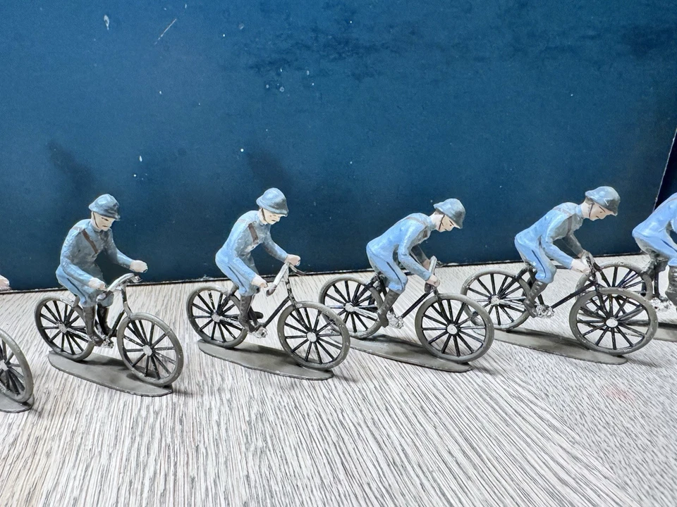 Mignot: Infantería francesa en bicicleta, c1917, posguerra c1950.  Sin caja. Foto 3 de 4