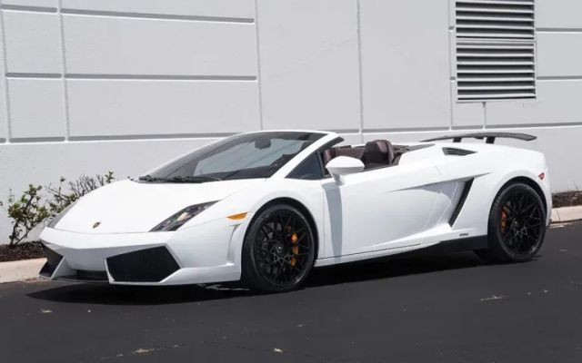 2013 Lamborghini Gallardo LP 550-2 Spyder Convertible 2D