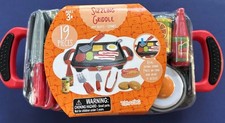 New Sizzling Griddle Kids Food 19 Pieces age 3 Lights  Sounds Play Set
