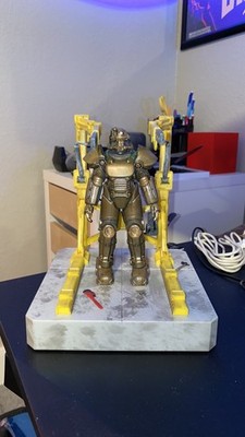 Fallout T-51 Power Armor USB 4-Port Hub