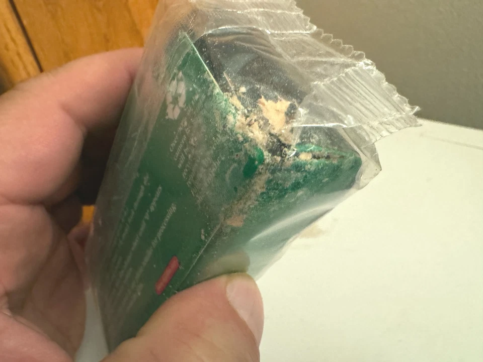 Fujifilm QuickSnap Flash 400 – Expired 2008 – For Display or Parts Only  - Image 2 of 4