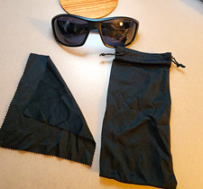 Men's Wrap Sunglasses Black Plastic Frame Gray Tinted Plastic Lenses