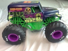Monster Jam Grave Digger RC Monster Truck No Remote