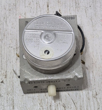 Vintage General Time Timer Unit Arcade/Jukebox/Pinball 120V 60C 1/2RPM 5W AS IS