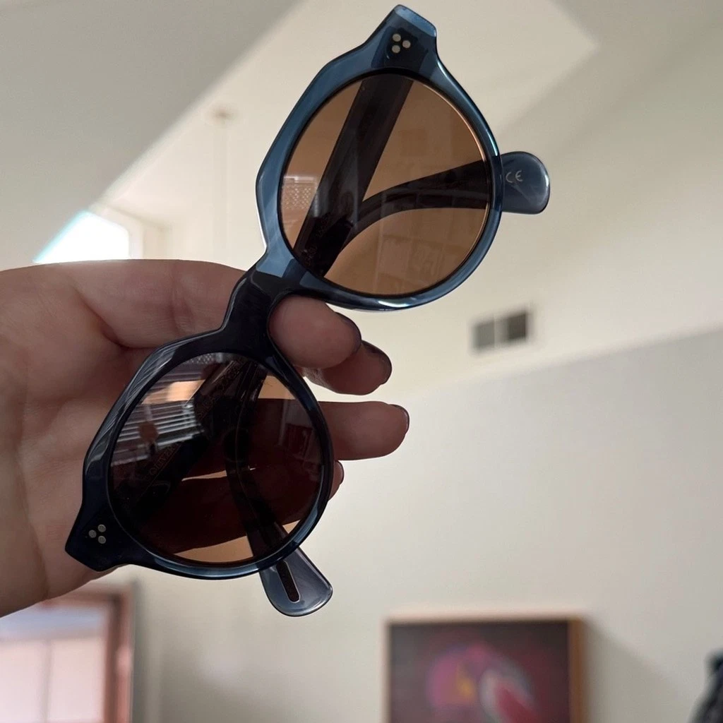 Oliver Peoples Blue Round Sunglasses for Women for sale | eBay display picture 3