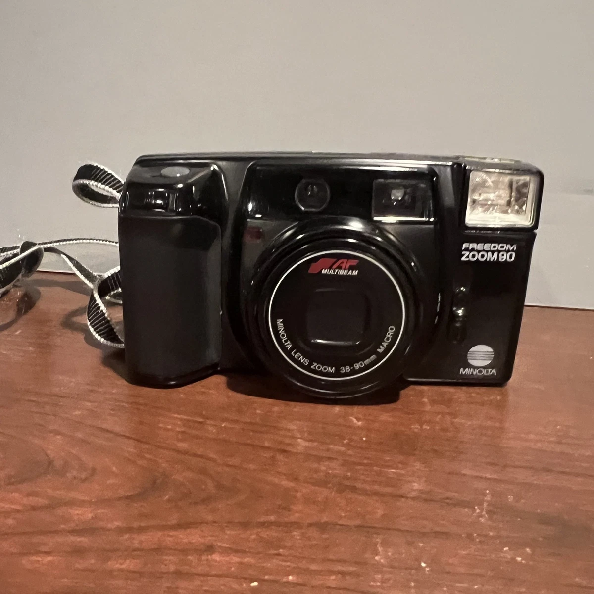 Minolta Freedom Zoom 90 Film Cameras for sale - eBay