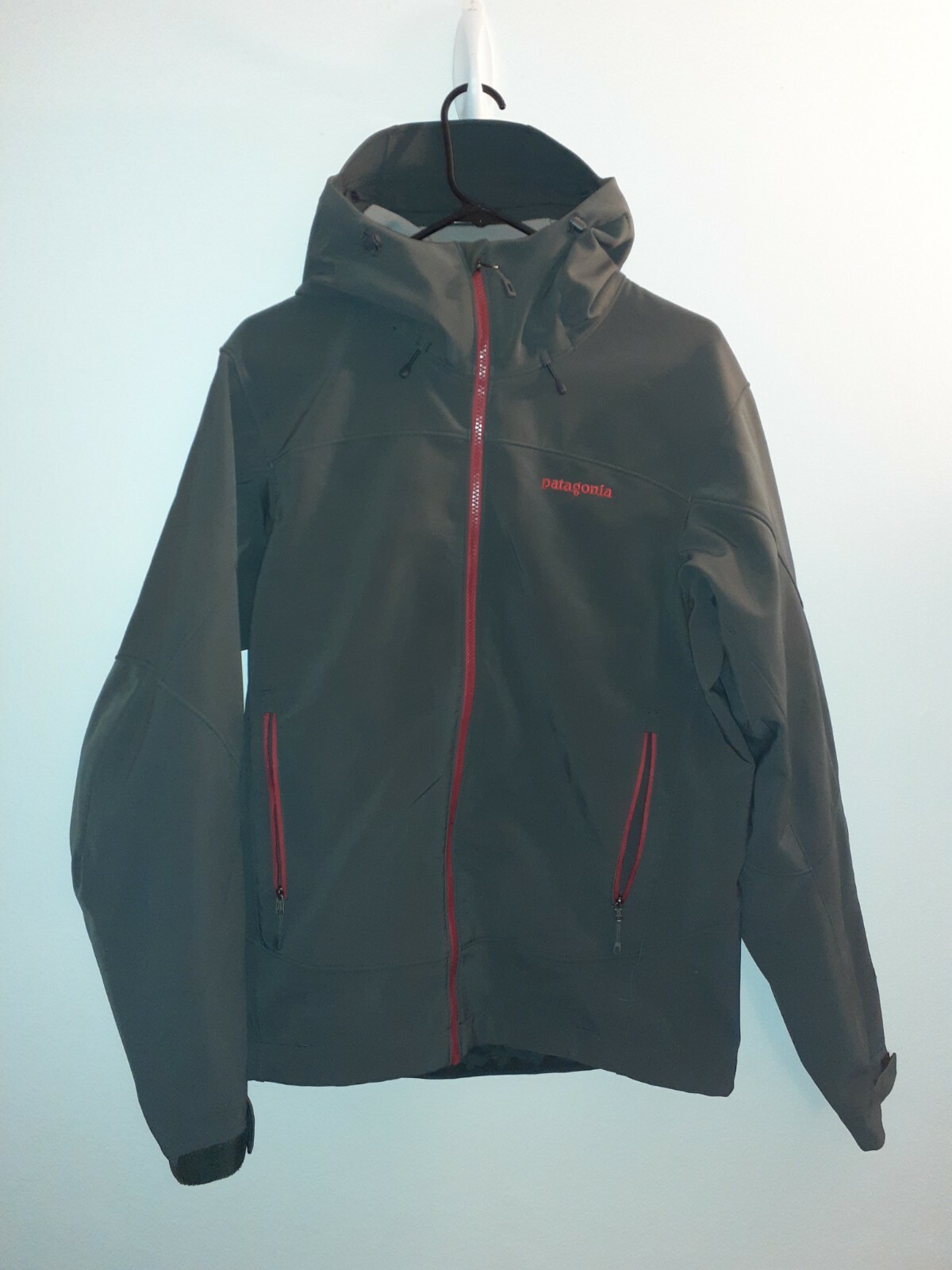 patagonia softshell jacket - image 2