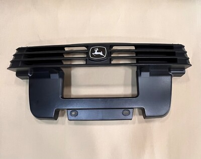 M158176: John Deere Gator Front Grille HPX, XUV825E 825i 825M 855D 855E 855M