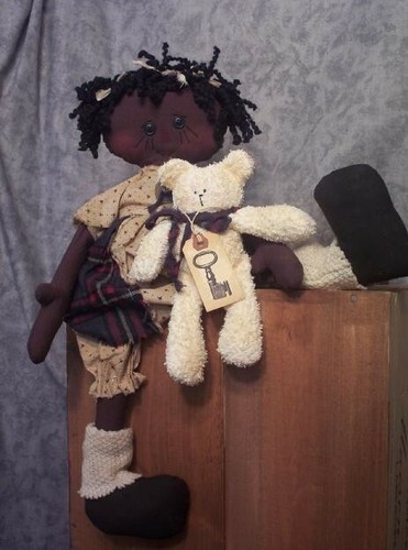 PRIMITIVE PATTERN ~ RAGGEDY ANN DOLL AND BEAR PATTERN #173 - Picture 2 of 2