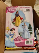 Simplicity Pattern 2813 Disney Princess Costumes Misses Size HH 6-12 Uncut