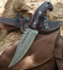 Poshland TR-42 Custom Handmade Damascus Steel Tactical Knife- Perfect Grip Wo...