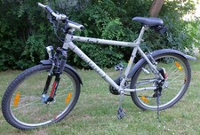 Mountainbike MTB 26 Zoll 24 Gang Shimano Deore Alu Rahmen LED Beleuchtung