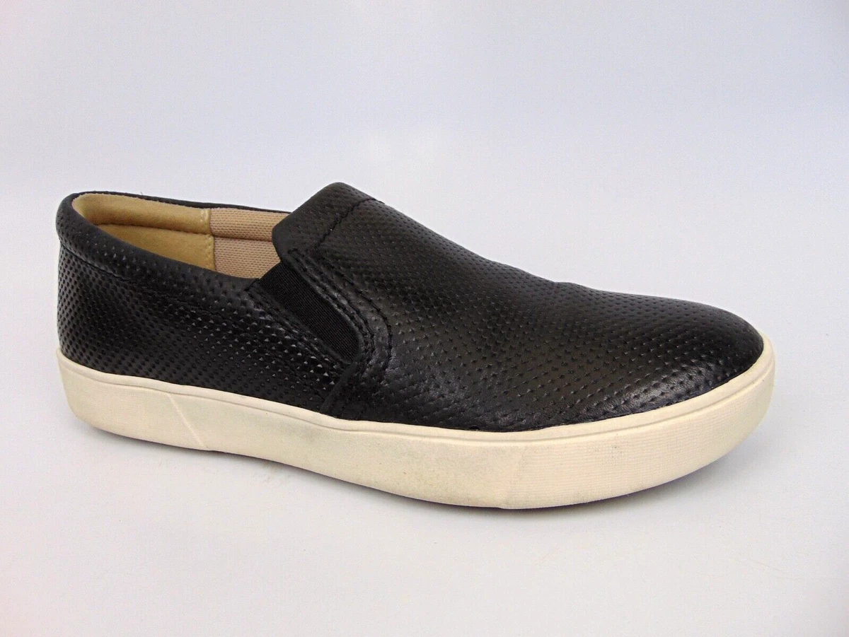 Naturalizer marianne store sneakers black