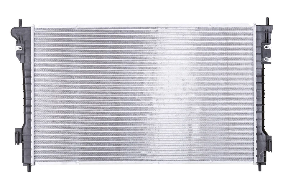 For Lincoln MKS 2013-2016 TYC 13307 Engine Coolant Radiator — 第 2/4 张图片