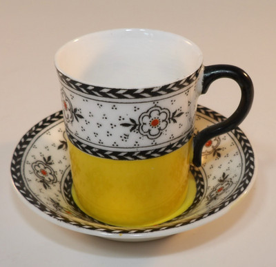 Royal Worcester Demitasse gelb & schwarz Kaffeedose Tasse & Untertasse um 1920 sehr guter Zustand