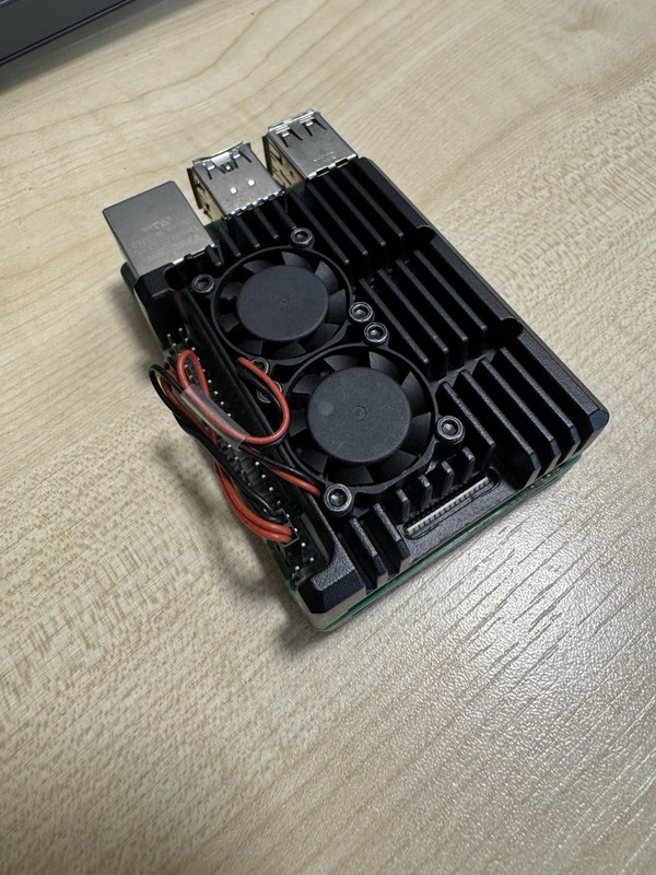 Raspberry Pi 4 Model B 8GB RAM & Heatsink Case - MicroSD card slot not working