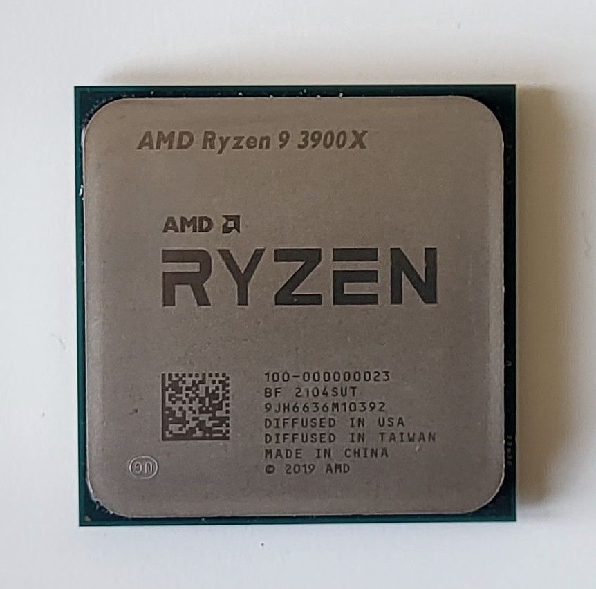 AMD Ryzen 3900X Processor 12 Cores, Socket AM4