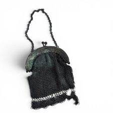 Antique Gunmetal Chainmail Coin Purse Victorian Mesh Kiss Lock Restoration Piece