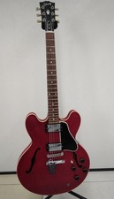 Gibson ES-335 Semi-Hollow Electric Guitar