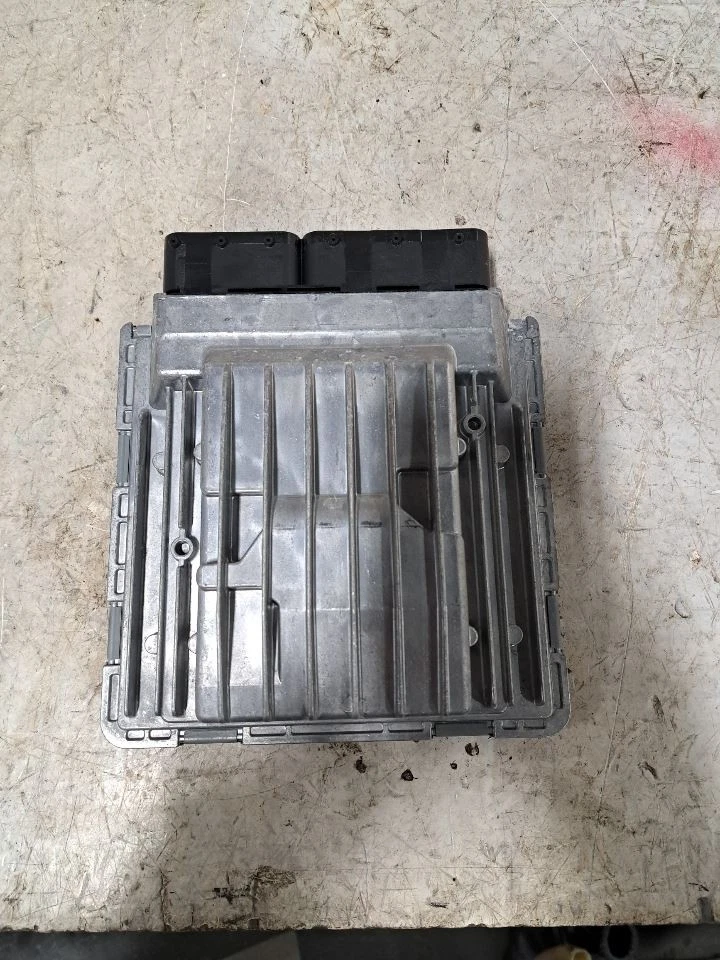 Computadora/módulo motor Ecu/Ecm/Pcm 2008 535i Sku#4279934 Foto 2 de 4