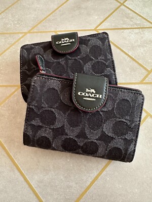 NWT Coach Medium Corner Zip Wallet In Signature Denim CP435 | eBay