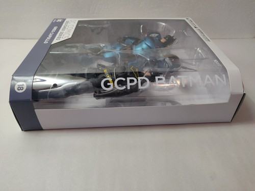 DC Comics Designer Series GCPD BATMAN (CosBman1537) - Picture 10 of 10