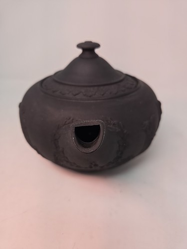 Wedgwood Neoclassical Figures Black Basalt Teapot 1820s - Picture 12 of 24