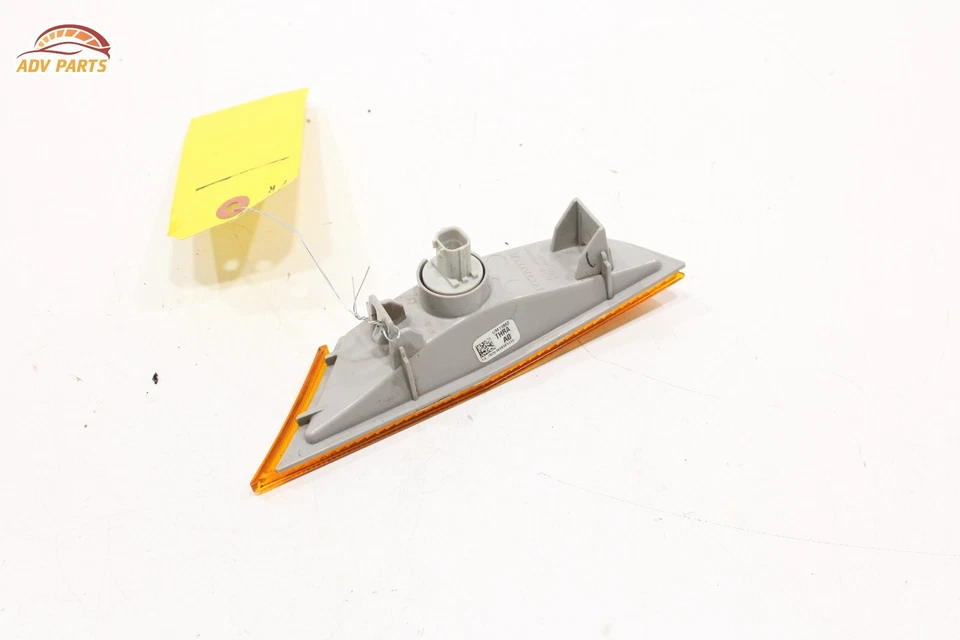 2018–2024 HONDA ODYSSEY МАРКЕР ПЕРЕДНЕГО ПРАВОГО КРЫЛА ПОВОРОТНИК ЛАМПА ОТ ОРИГИНАЛЬНОГО ПРОИЗВОДИТЕЛЯ - Изображение 4 из 4