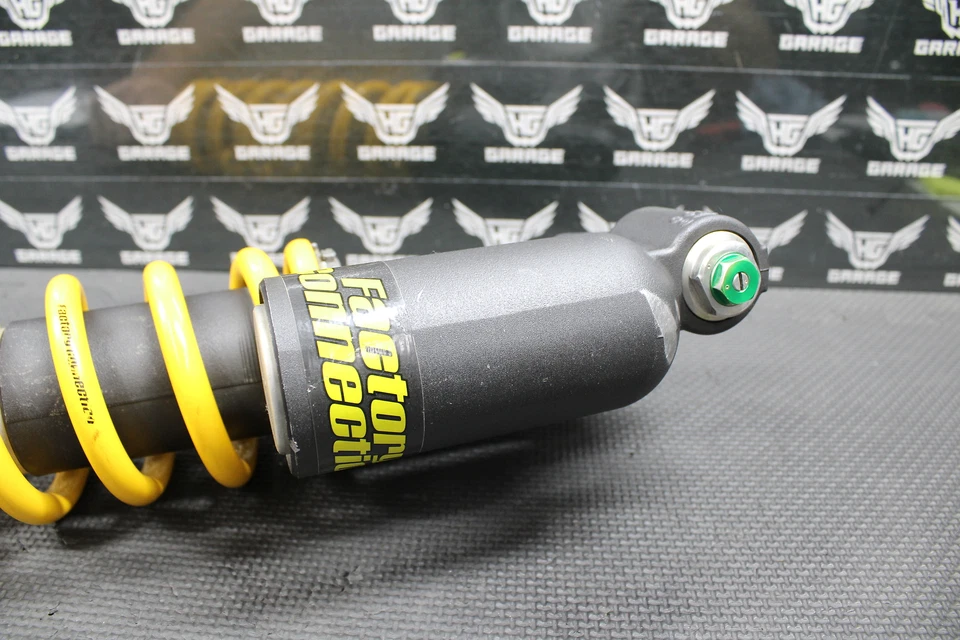 2017 KAWASAKI KX250F OEM SUSPENSÃO AMORTECEDOR TRASEIRO 4,9KG MOLA BOM! - Imagem 3 de 4