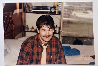 1985 Cute Man 80 s Retro Skinny Tie Plaid Shirt Picture Vintage Gay Interest