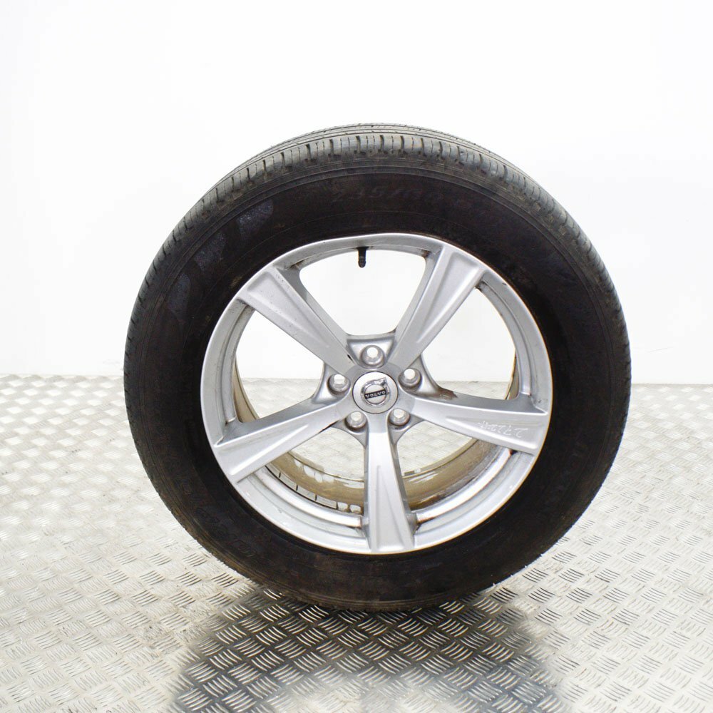 VOLVO XC90 MK2 Alloy Wheel With Tire 31423515 8JX18X42.5 235