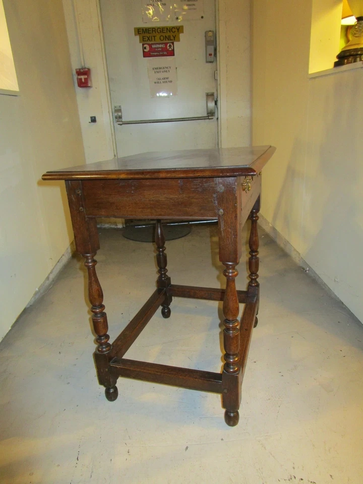 Mesa antigua inglesa William & Mary roble mortaja y espiga juntas c1700 Foto 2 de 4