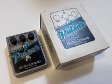 Electro-Harmonix Stereo Pulsar Effects Pedal
