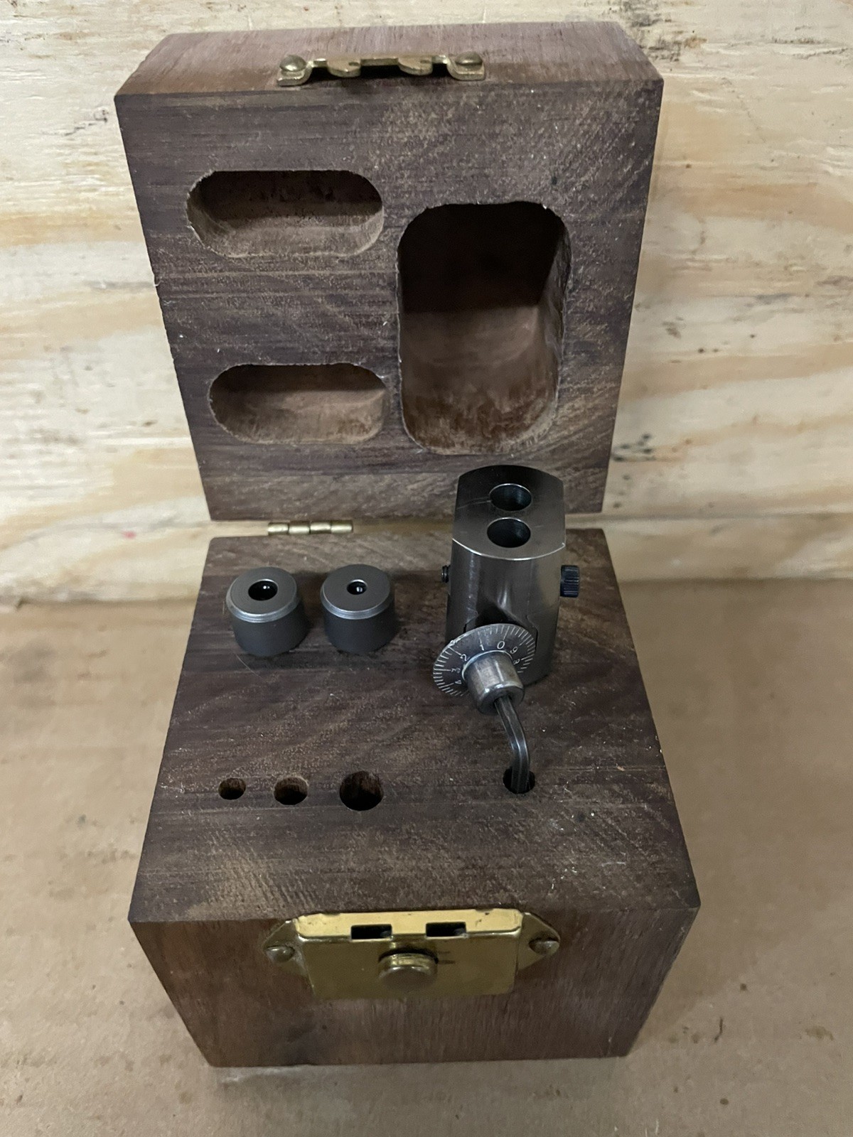 INFINITY BORING HEAD Model 875T