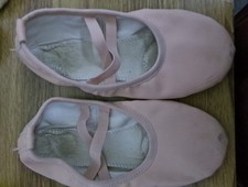 Dance Ballet Shoes Stelle Women's 5 Leather Cross Strap Split Sole