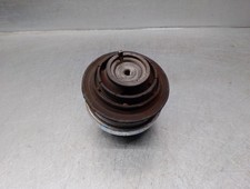 Support moteur Mercedes 320