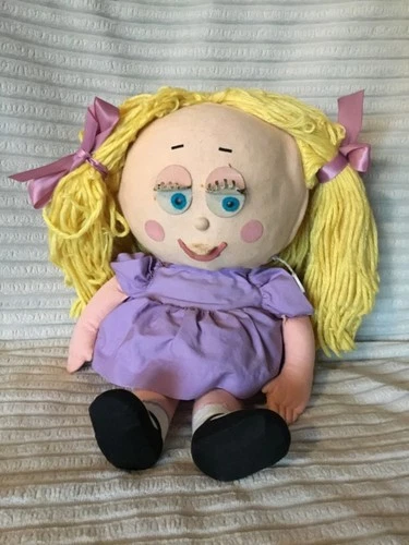 1963 Mattel Shrinkin' Shrinking Violette Talking Cloth Doll Yarn Hair