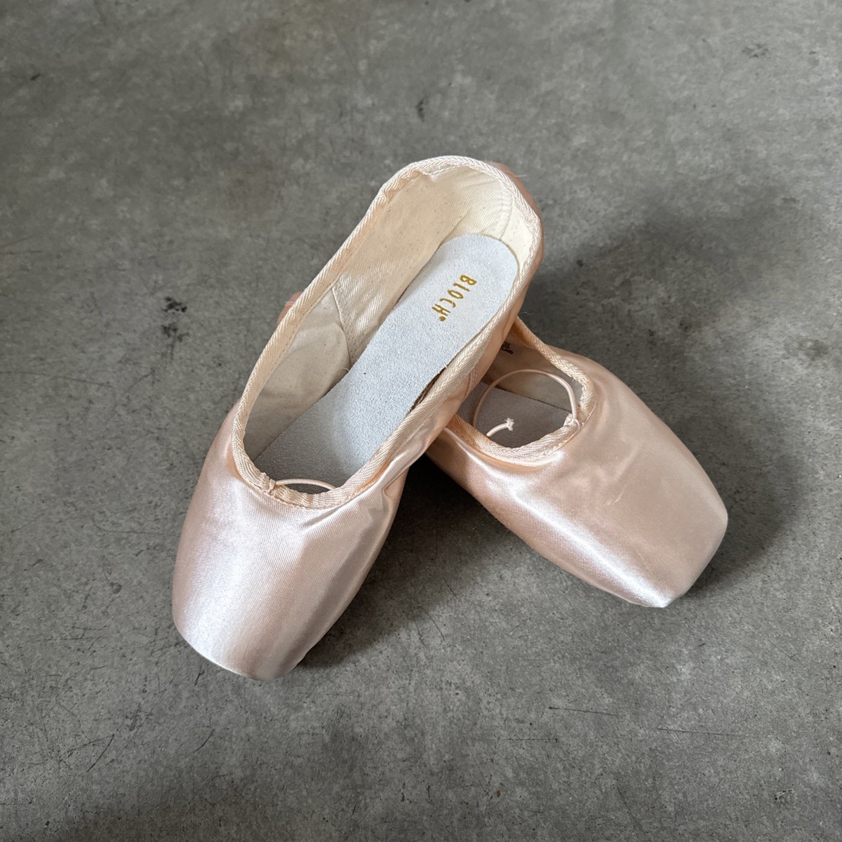 新品 BLOCH ブロック　Balance European 3 X European Balance Strong Pointe Shoes, Pink – BLOCH Dance US